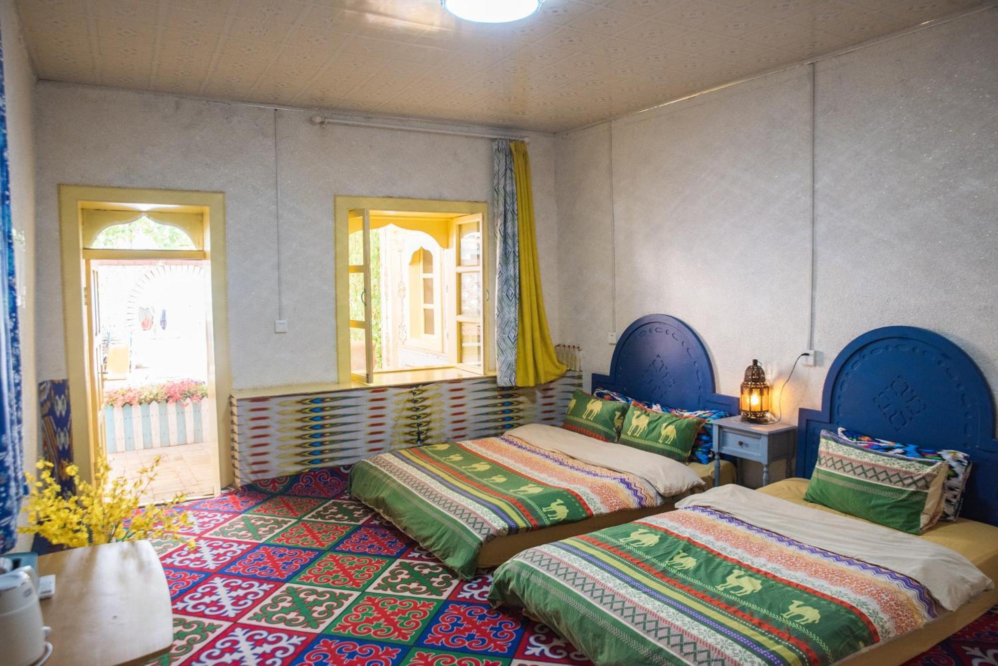 New Dap Hostel Turpan Exterior foto